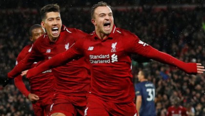  利物浦旧将传射建功，莱斯特城爆冷终结红军不败  