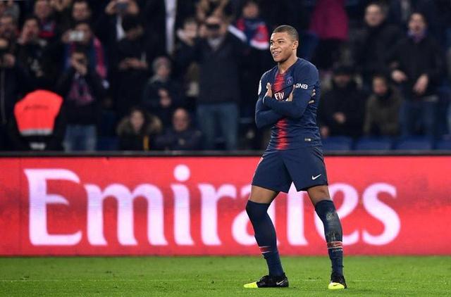  姆巴佩荣膺法甲最佳射手，创最年轻纪录  